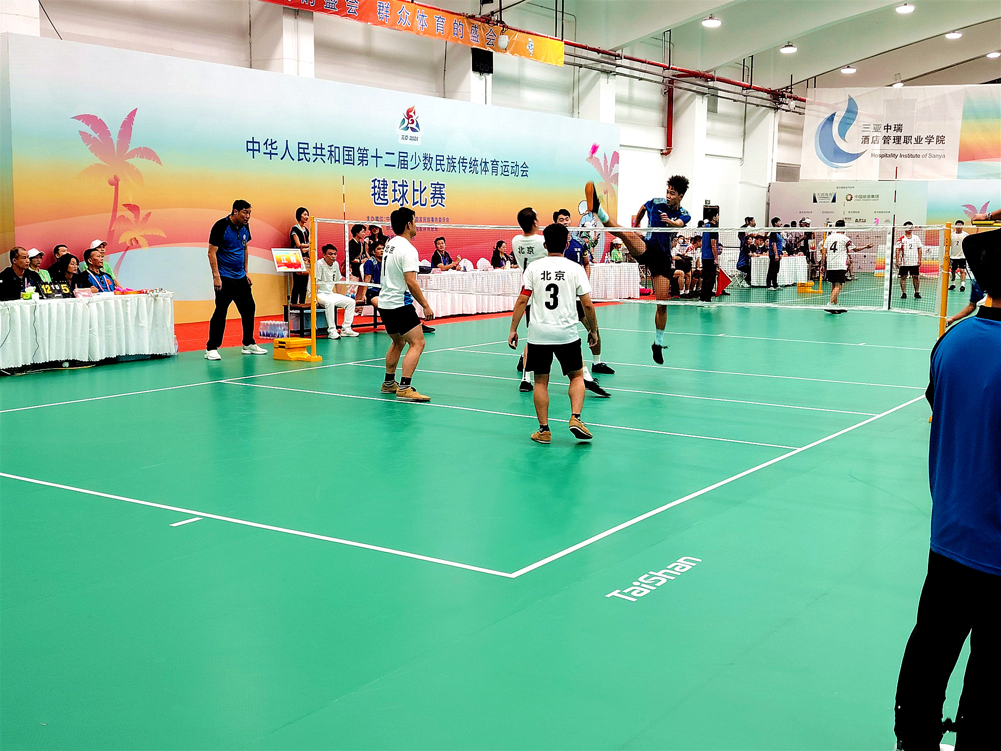 奥运品质｜中国·金沙(js69认证)体育各类场地器材亮相第十二届全国少数民族传统体育运动会
